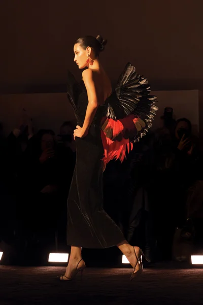 Look 25